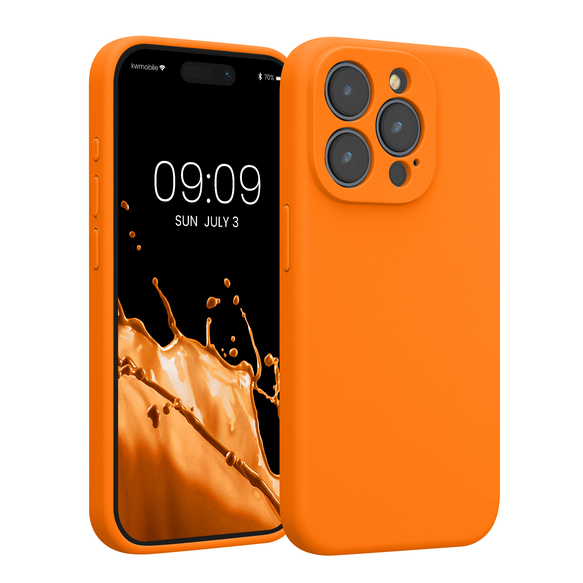 Gummierte Silikon Hülle mit Kameraschutz für Apple iPhone 15 Pro in Fruity Orange