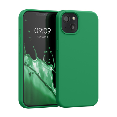 Gummierte Silikon Hülle für Apple iPhone 13 in Pixie Green